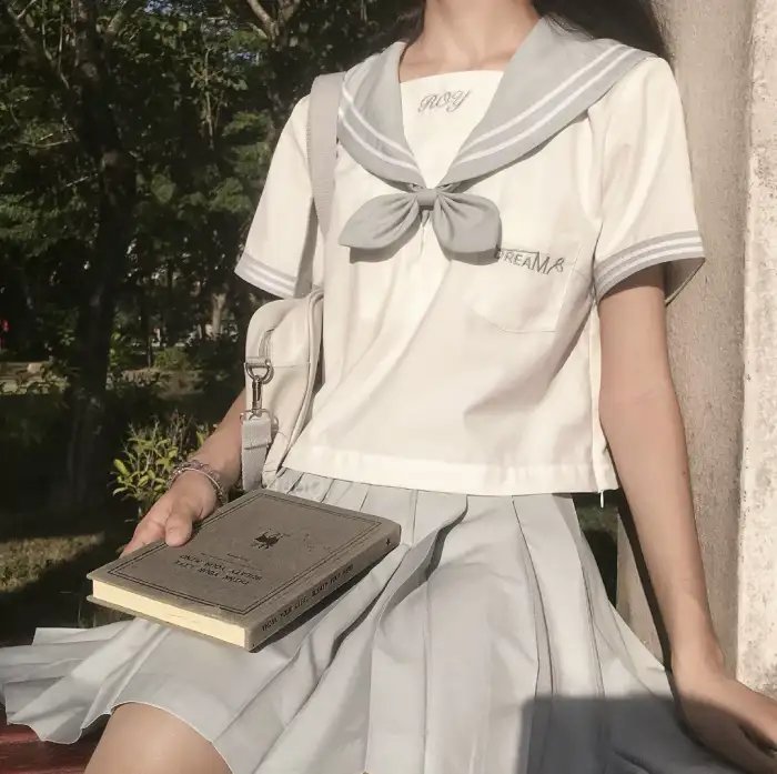 篡位